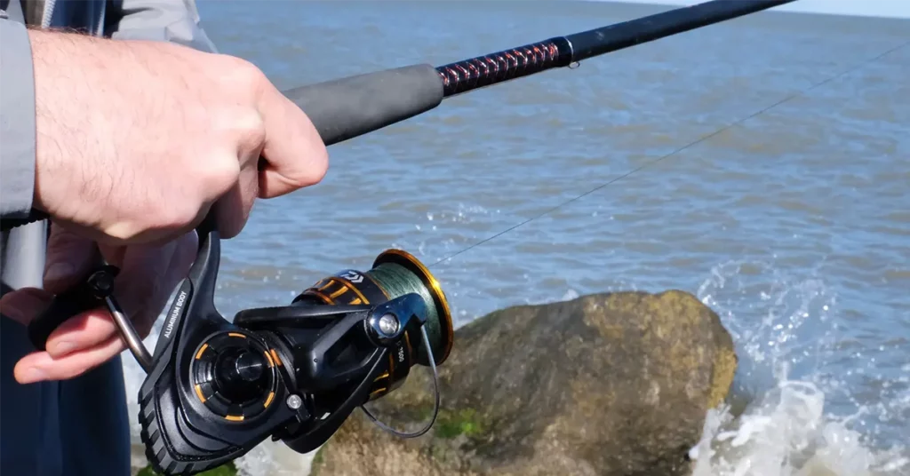 SEAMAR The Ultimate Guide to Fishing with Spinning